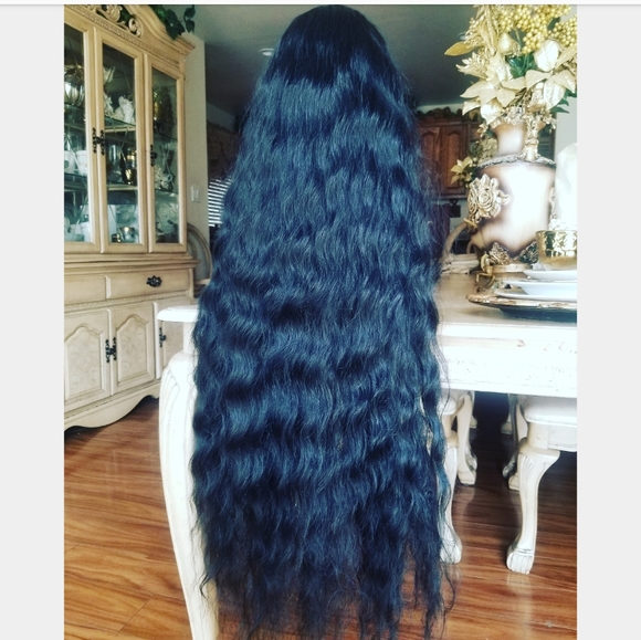 Black Curly Lace Front Wig - Picture 3 of 7